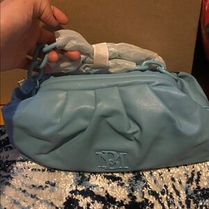 NWT Wrapped Frame Badgley MISCHKA Clutch With Chain Strap Retail $129